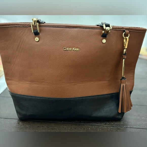 Calvin Klein Handbags - Black and brown Calvin Klein tote bag